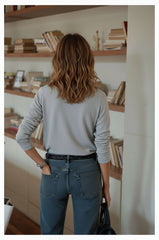 Long Sleeve Zip V-Neck Casual Knit Top for Women